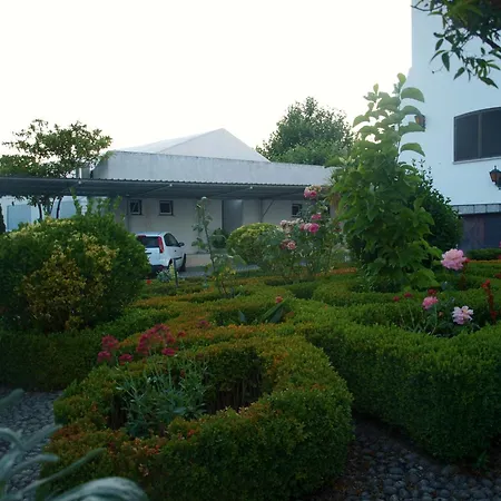 Residencial Sra. Da Lomba Casa de hóspedes 3*