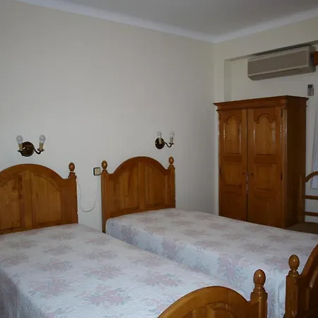 Casa de hóspedes Residencial Sra. Da Lomba
