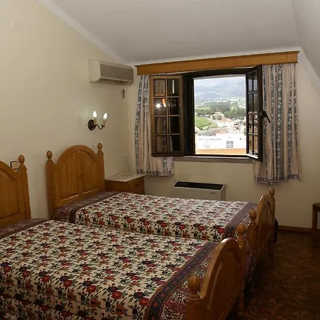 Residencial Sra. Da Lomba Casa de hóspedes Pinhanços