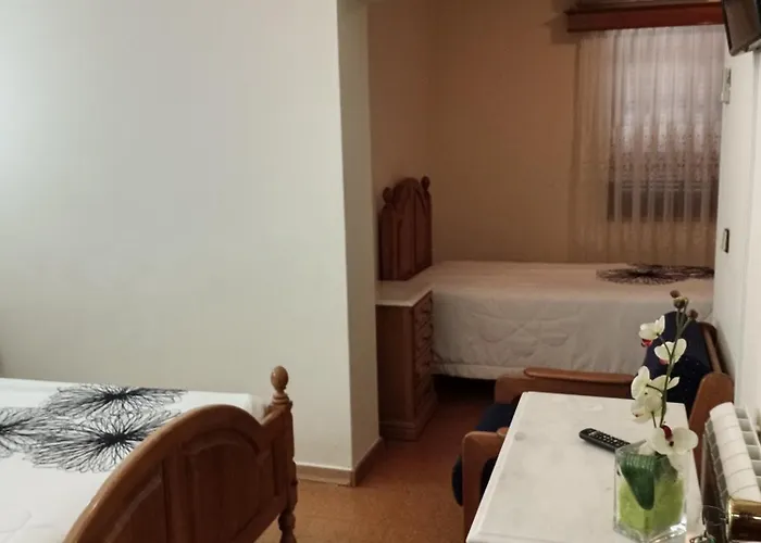 Residencial Sra. Da Lomba 3* Pinhanços